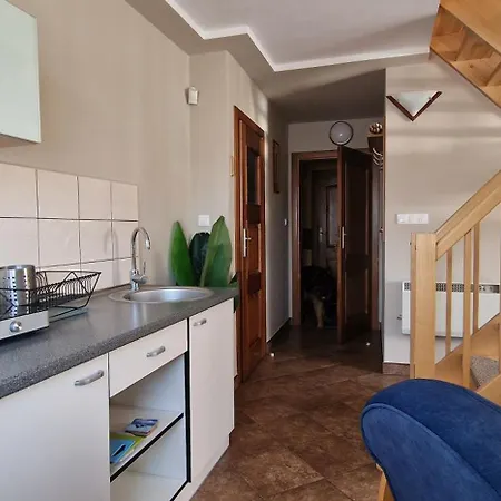 Guest house Liliowy Zakatek Debki