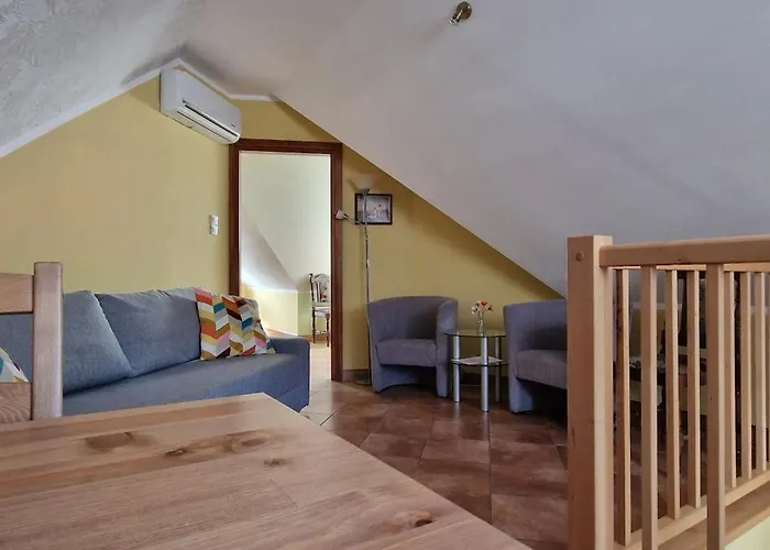 Liliowy Zakatek Гостевой дом Дембки